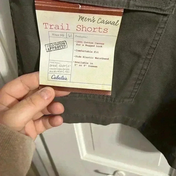 Cabelas shorts - Picture 2 of 4